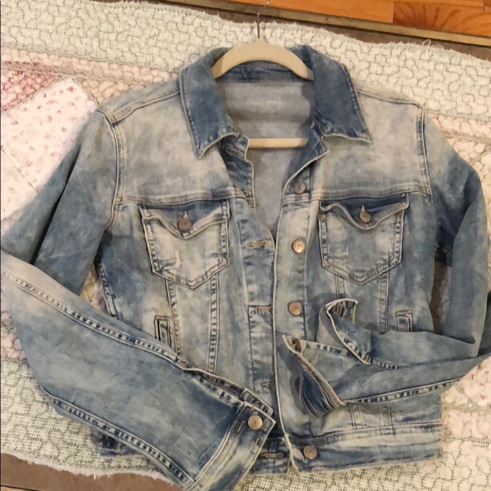 Acid wash jean jacket